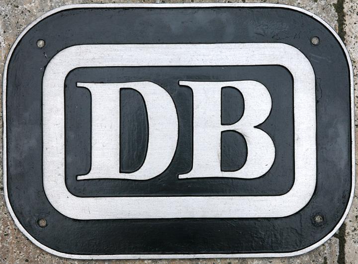 DB-Emblem_651 - Kopie.bmp - DB Emblem einer Dampflok